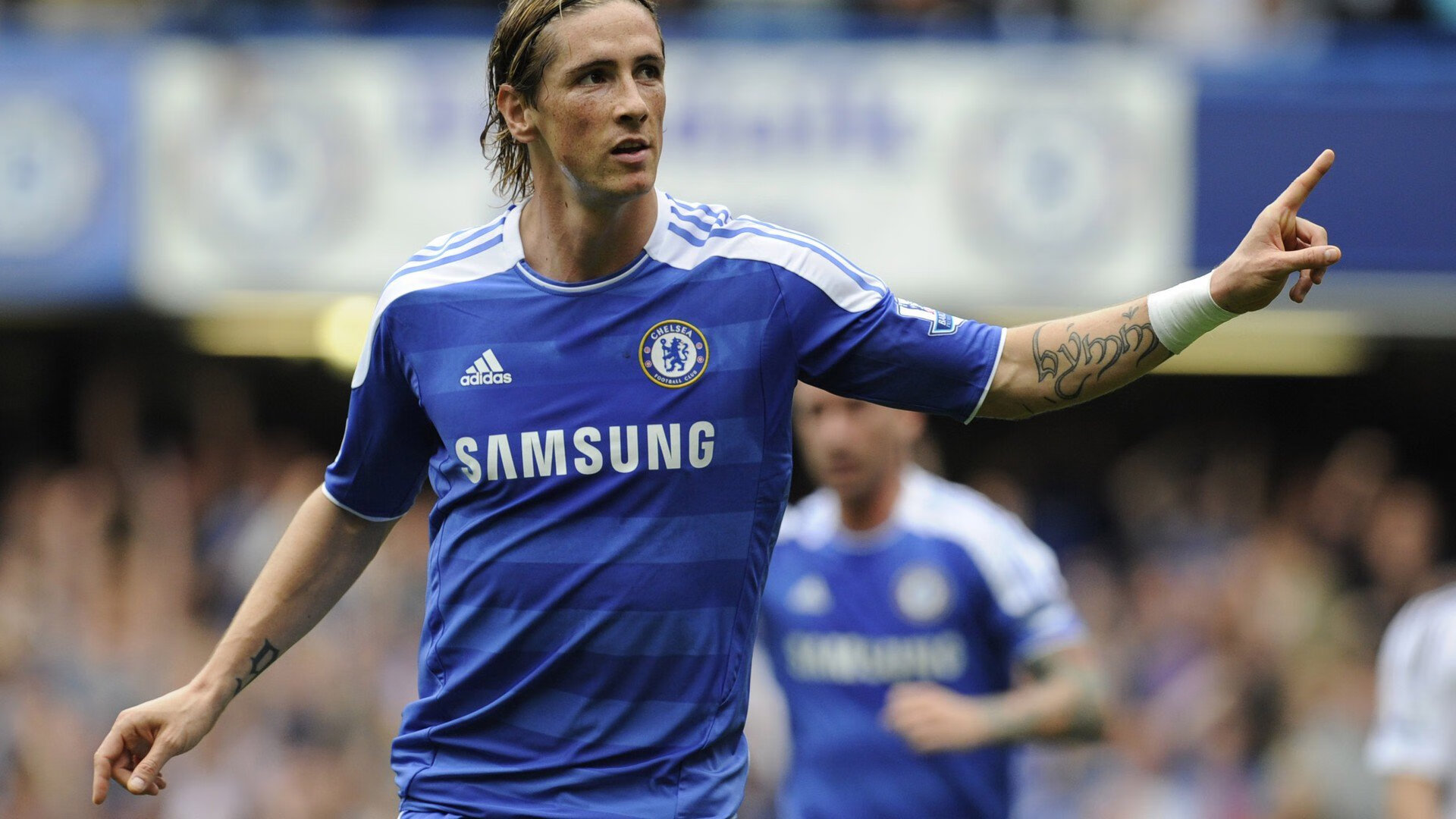 巴特尔精准的防守判断，使袋鼠队在比赛中占得先机，巴特尔投篮